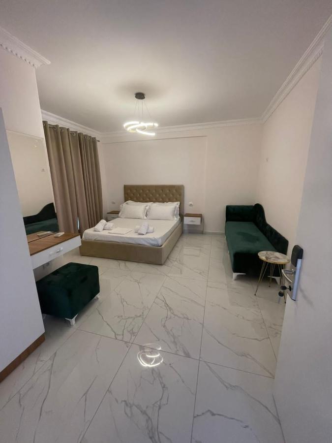 Hotel Golden Hill Ksamil Exterior foto