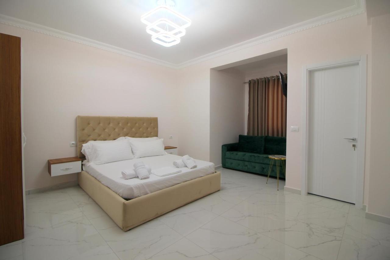 Hotel Golden Hill Ksamil Exterior foto