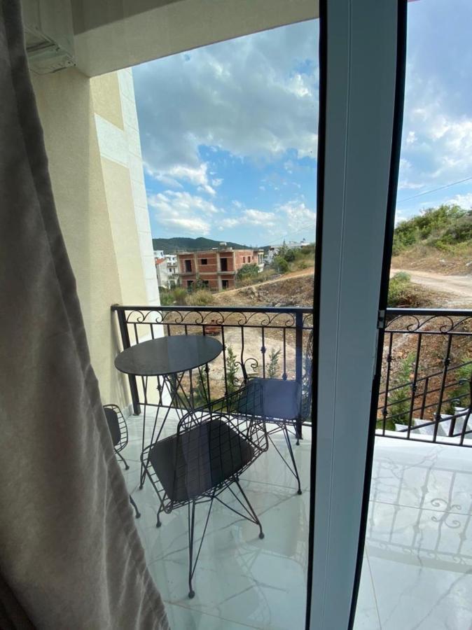 Hotel Golden Hill Ksamil Exterior foto