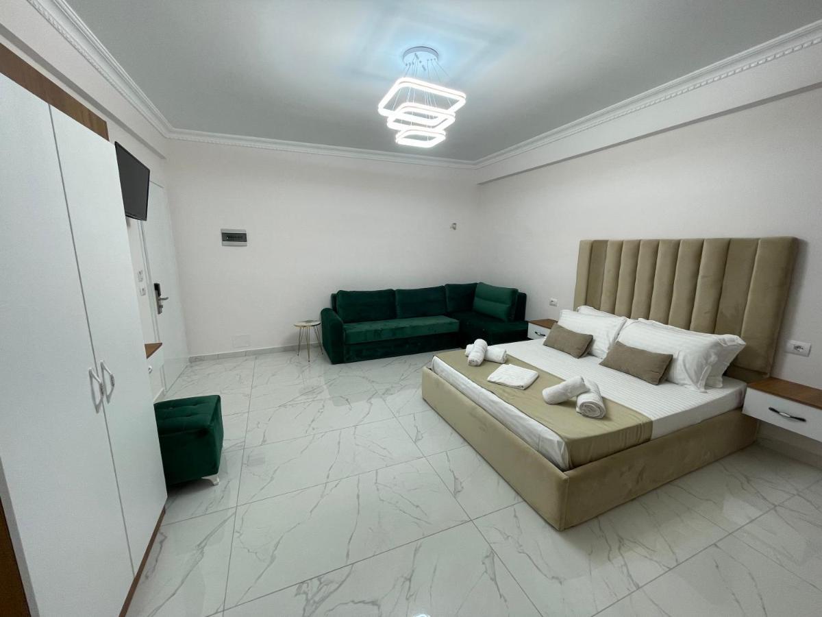 Hotel Golden Hill Ksamil Exterior foto
