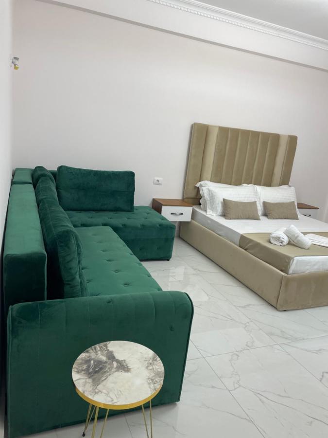 Hotel Golden Hill Ksamil Exterior foto