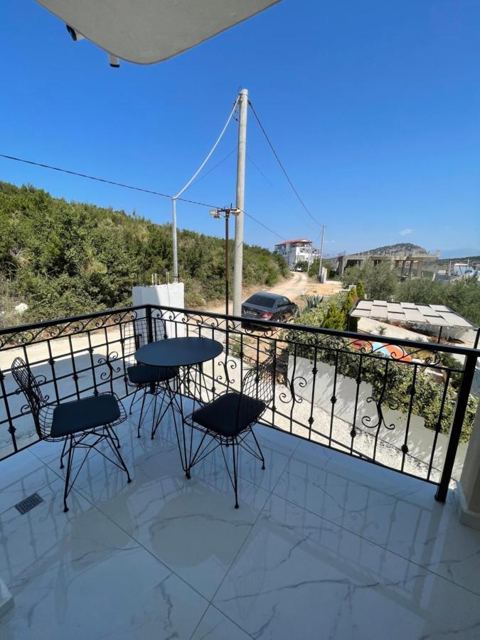 Hotel Golden Hill Ksamil Exterior foto