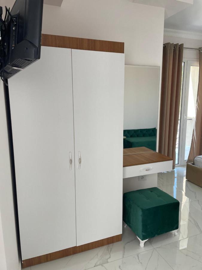 Hotel Golden Hill Ksamil Exterior foto