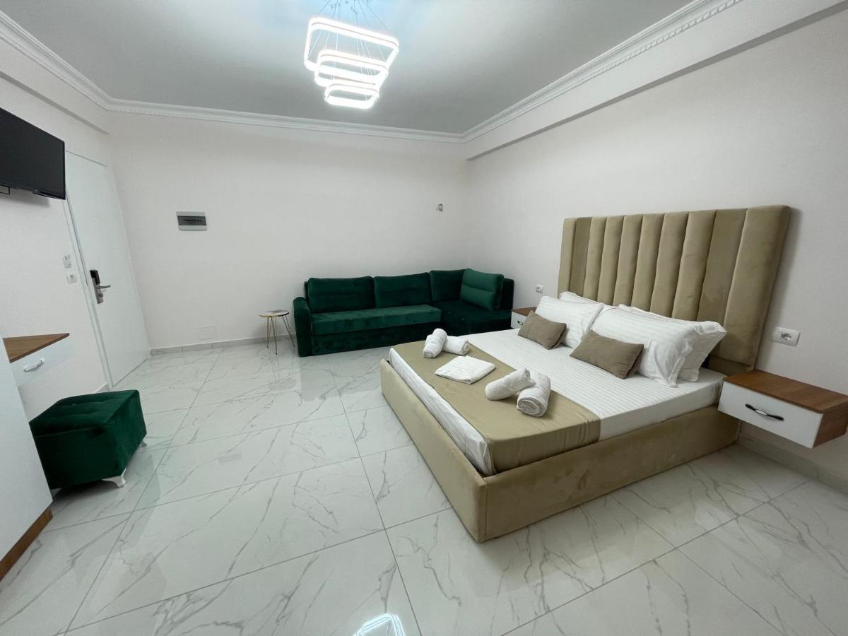 Hotel Golden Hill Ksamil Exterior foto